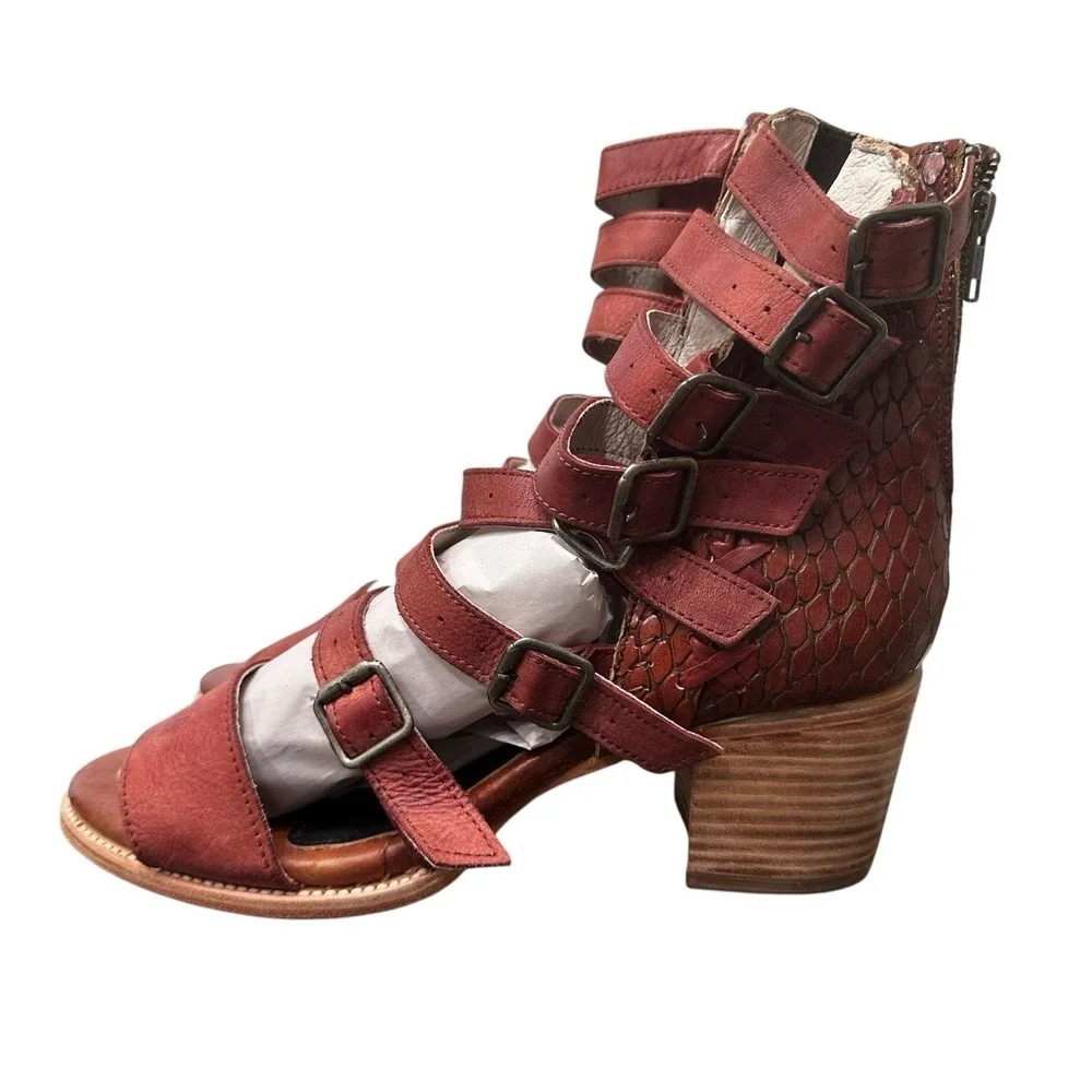 freebird photos heel